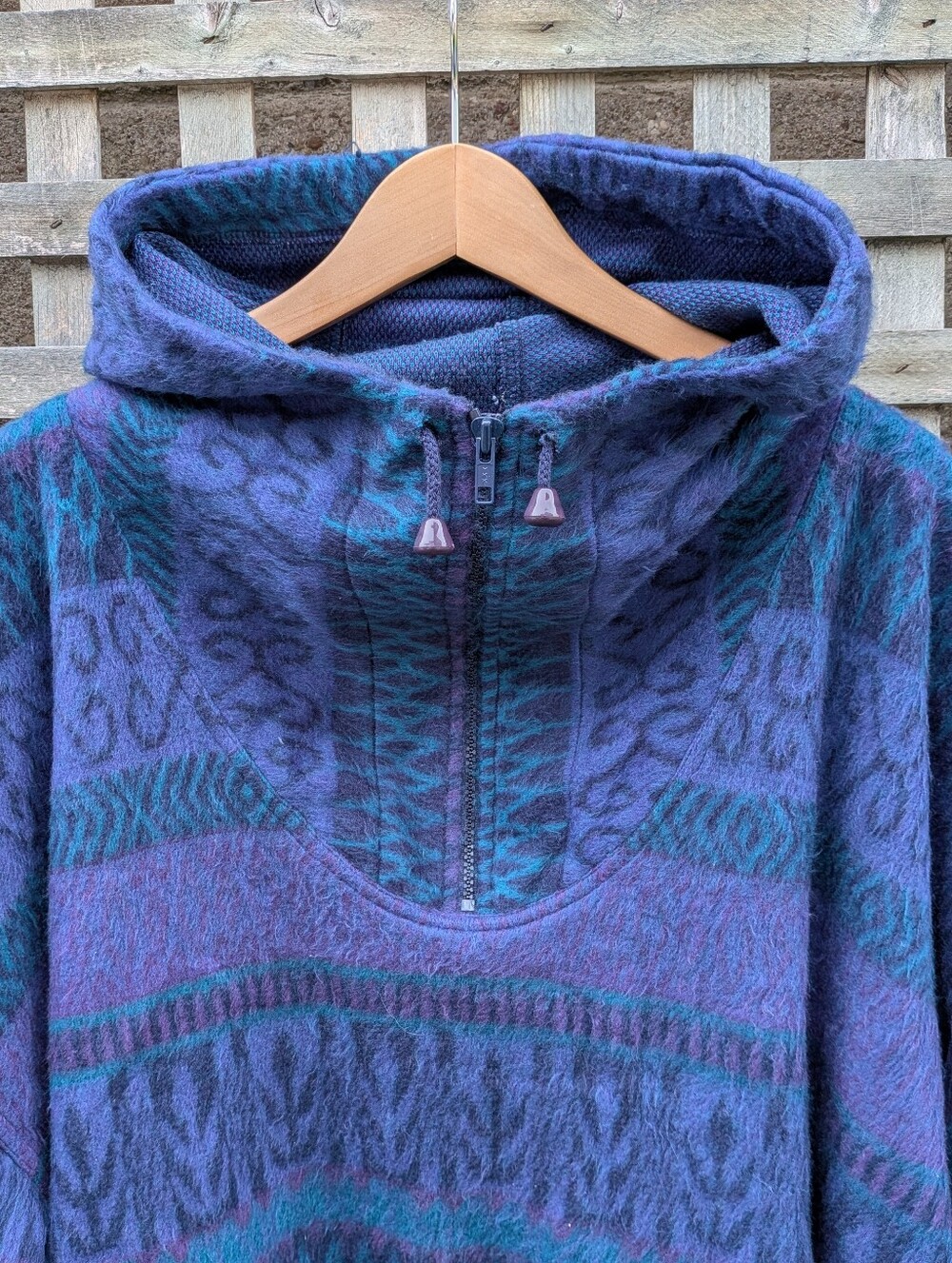 Vintage Hippie Cozy Fleece Hoodie Sweatshirt Adult XL Arctic Fox Cottagecore